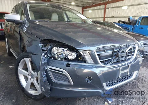 2011 Volvo Xc60 T6/T6 R-Design из США, поврежденный, VIN YV4902DZXB2223596